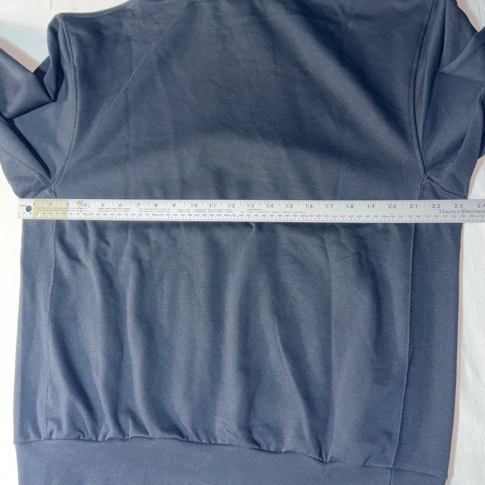 Nike Standard Issue Hoodie Mens M Dri-FIT Black Zippered Pockets Gym NWT $105